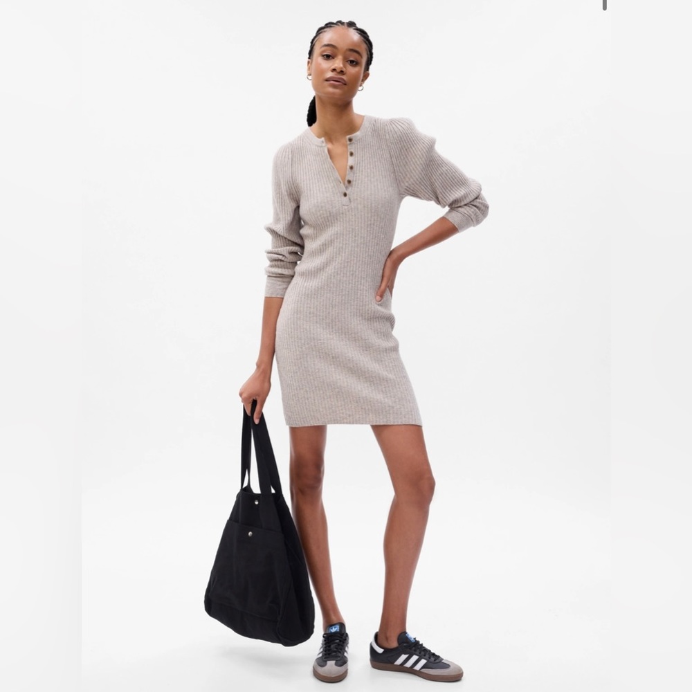 Gap dress